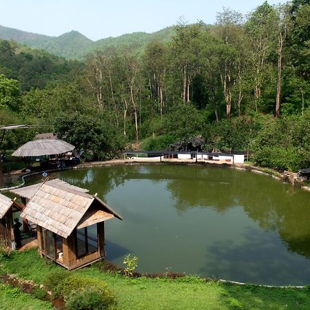 Tawan Riverside Mae Wang Buitenkant foto