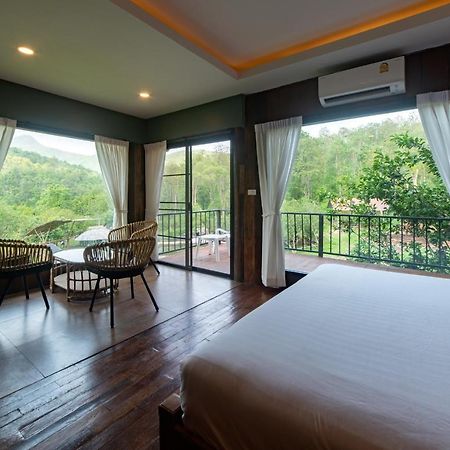 Tawan Riverside Mae Wang Buitenkant foto