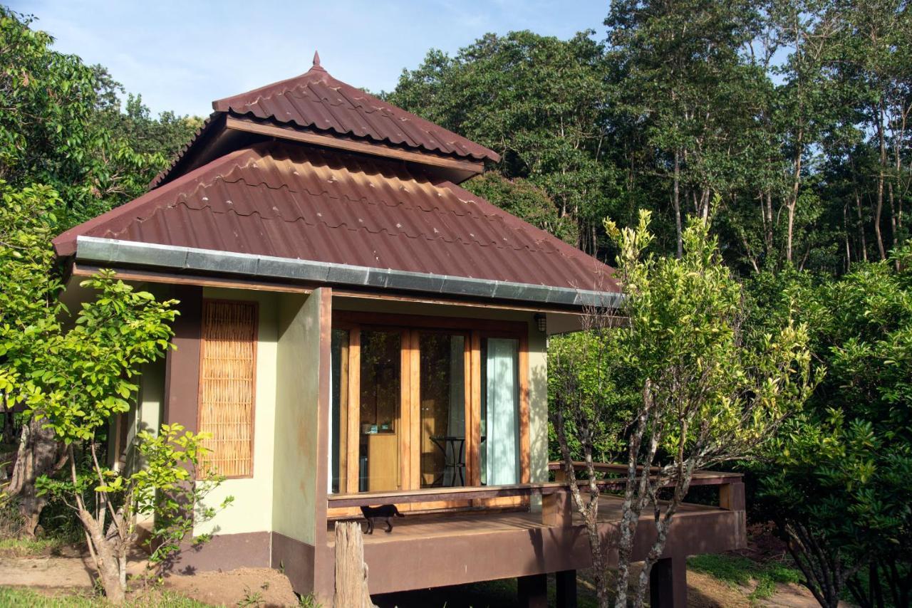 Tawan Riverside Mae Wang Buitenkant foto