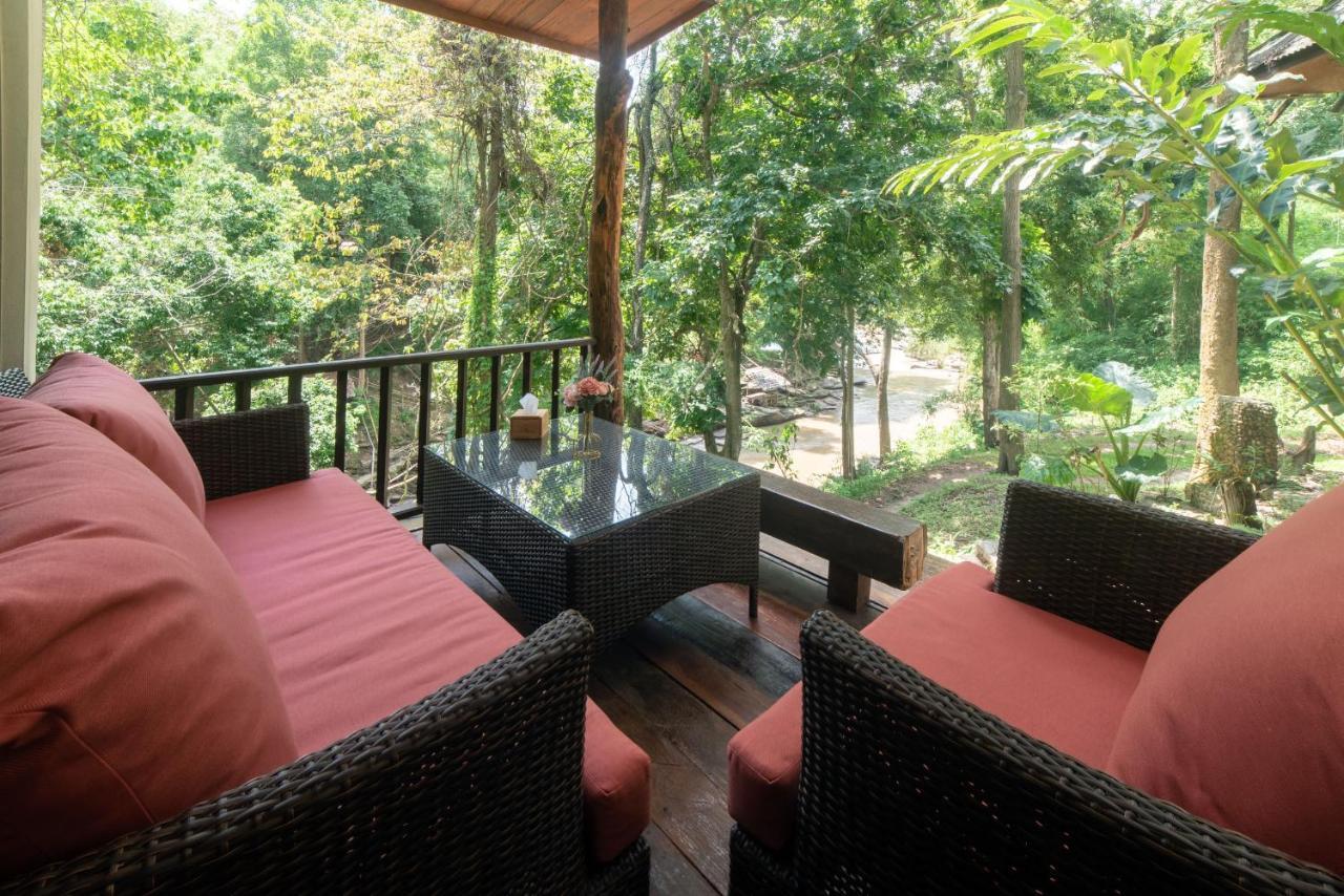 Tawan Riverside Mae Wang Buitenkant foto