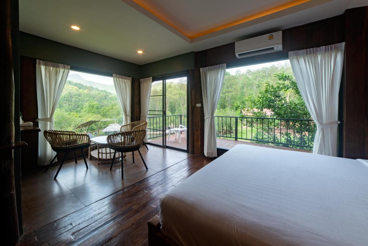 Tawan Riverside Mae Wang Buitenkant foto